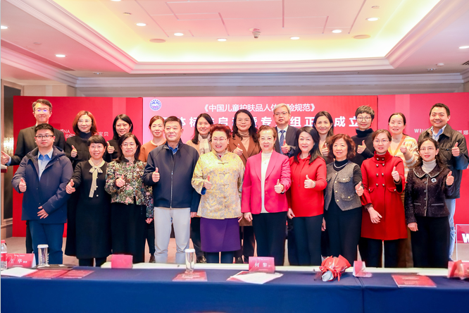 https://img3.jiemian.com/101/original/20250310/import_1741597661319920170011_a700xH.png